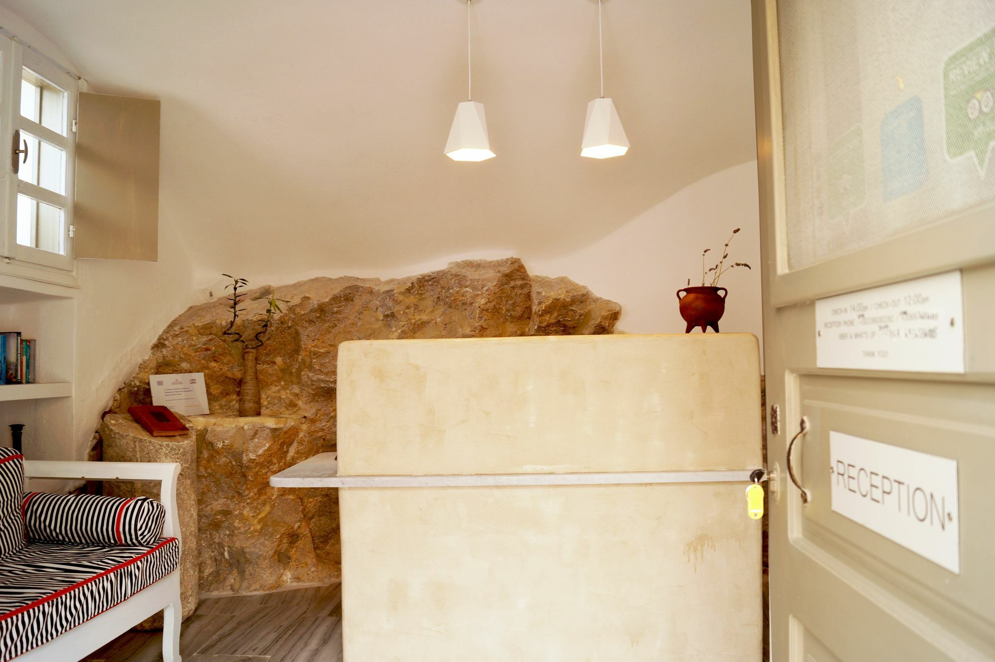 Timedrops Santorini Villas Emporio  Exterior photo